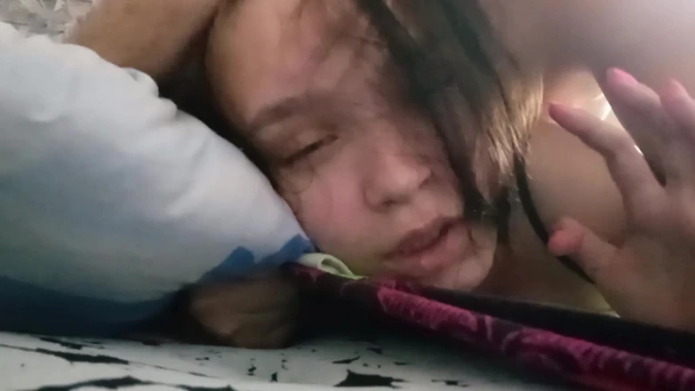 Airaccoon: Stepfather Fucked Stepdaughter While She Was Talking with Stepmother on...