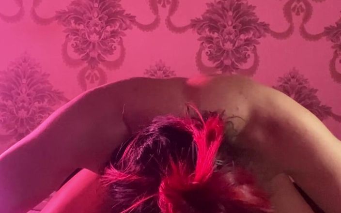 Vitoriaggmineira: İri zenci adam sabahın erken saatlerinde beni sikiyor, ateşli