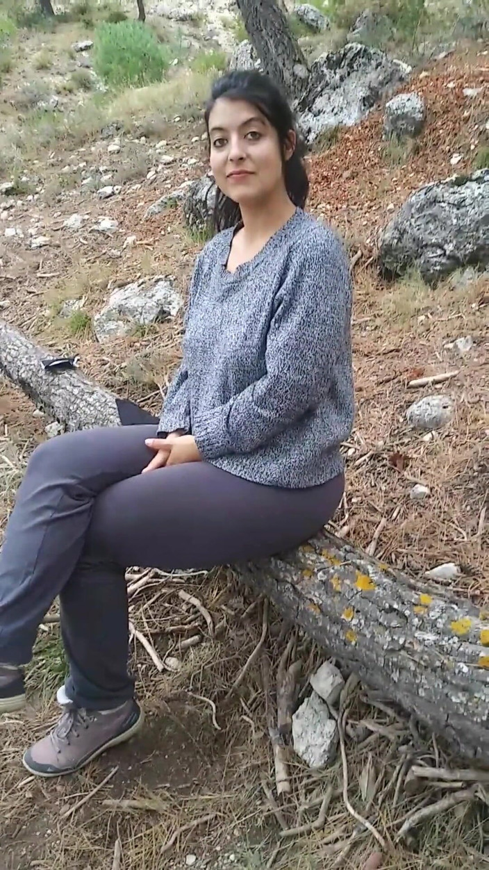 DragonGalaxy11: Outdoor-sex und blowjob im berg mit kurviger brünette