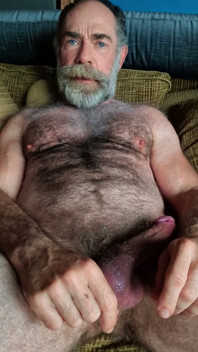 Hairy Stepdaddy Masturbates
