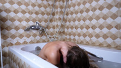 Vanilla studio: Custom - pelos en el baño