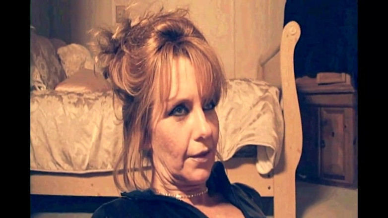 My Dirty Family: Strapon Orgasms for a Lesbian Looking for Strong Emotions