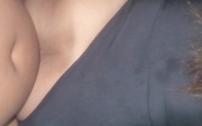 anal_queen_amateur: Heiße MILf macht sehr lauten vaginalen furz