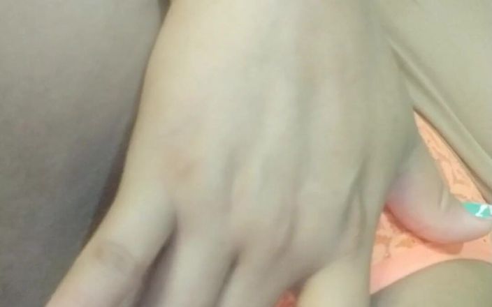 Carla Villalobos: 看看我的手肘在这样做后的样子