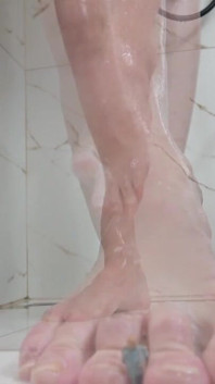 Worship Under Giantess Feet