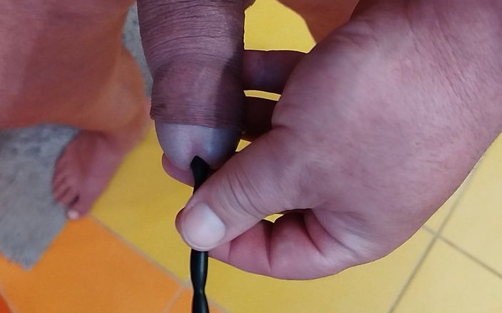 Marian: Solo Hand Job
