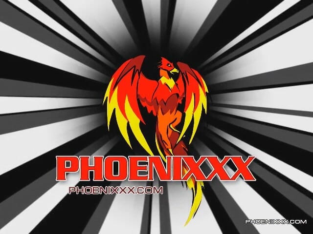 Phoenixxx: スイミングプールでのスリーウェイファック