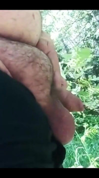 Fat Fupa Sigma Male Pissing with Unwashed Cock.