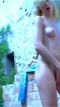 Dünne französische blonde Starla-candy Jagen nach schwanz in der Natur POV, Wird von Phil Hollyday gefickt