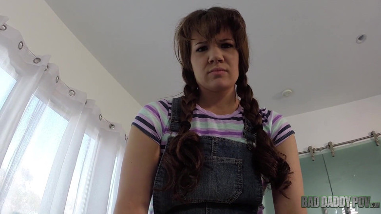 BadStepFamilyPov: Good girl takes Stepdaddy's cock in her horny twat