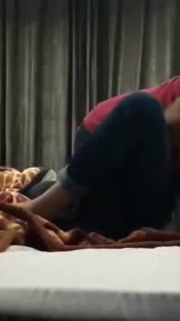 घर पर अकेले कॉल फॉर्म बॉयफ्रेंड आओ मुझे चोदो