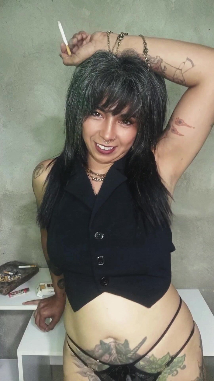 Casia Castro: Trabuc, tople și liniște