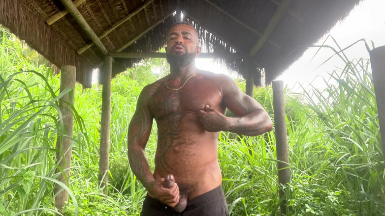 Felipe Nuru: Půda na okraji laguny... Napětí na otevřeném prostranství, tiše sténám,...