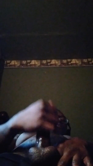 Dewon1981: Massage long BBC with oil and cumshot
