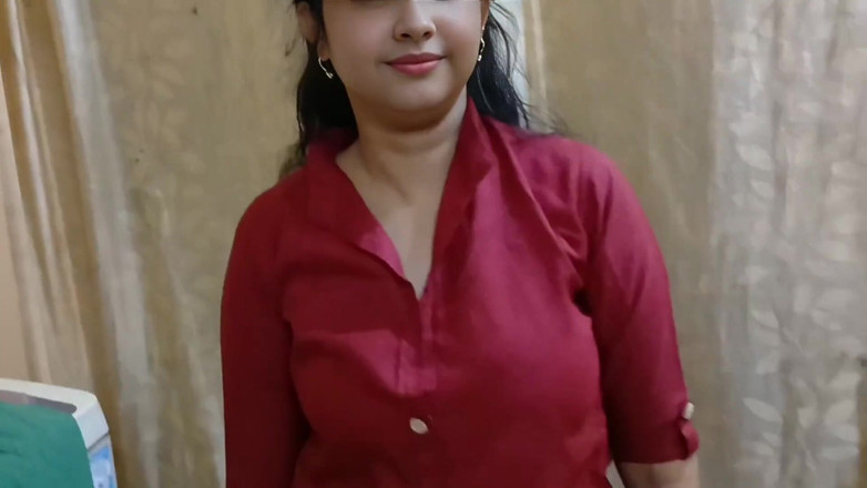Apple Porn: First Time Desi Beautiful with Stranger From Outdoor