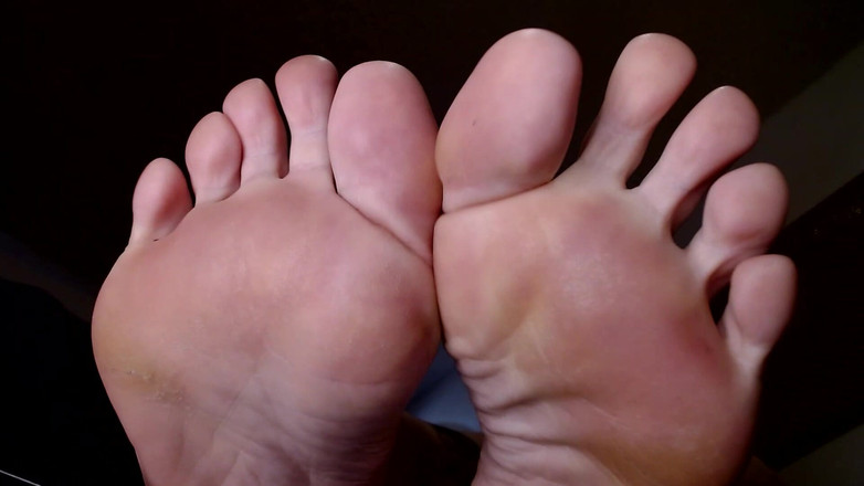 Abby Anna: Yêu những đôi chân dài của tôi