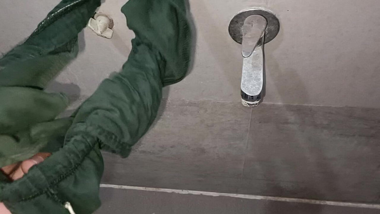 LovedSunsine1990: Heute habe ich meinen penis mit spucken massiert