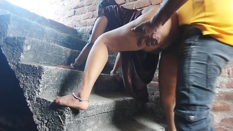 Pooja raniji: Bhabhi Pooja Di Luar Kongkek Creampie Lantai Pertama
