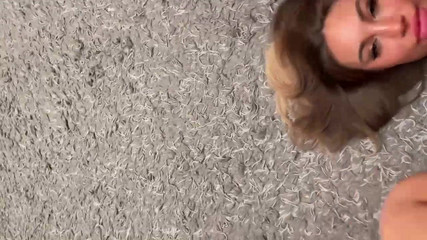 Monika Fox: Ostry fisting i wypadnięcie z gorącej suki Monika Fox w...