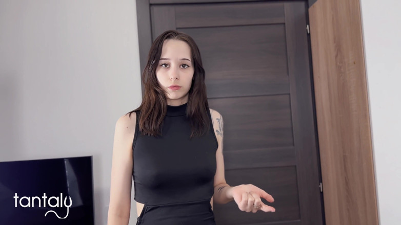 HannahKim: Stiefschwester kaufte ihrem freund eine sexpuppe, ich konnte nicht widerstehen...