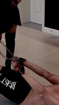 Sheela Sinner tanpa hati dalam perhambaan hogtied bahagian 1