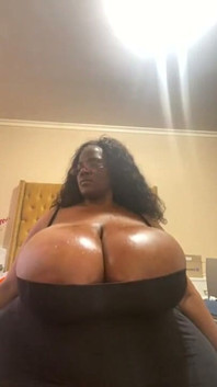 Caliente grandota milf gimiendo fetiche
