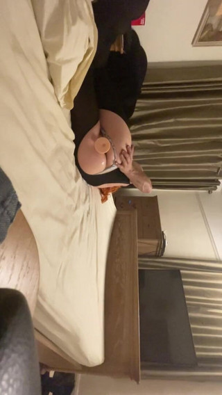 Danielles panty Den: Mengongkek pepek kecil saya yang ketat