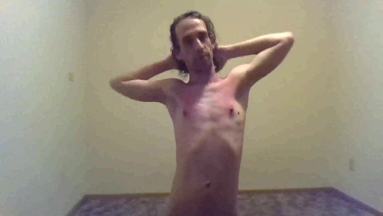 LilTaste: 150+ Paddel schlägt auf jede meiner transgirl-titten zu