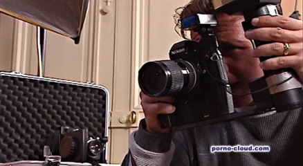 Porno Cloud: Focení kundičky a zadku