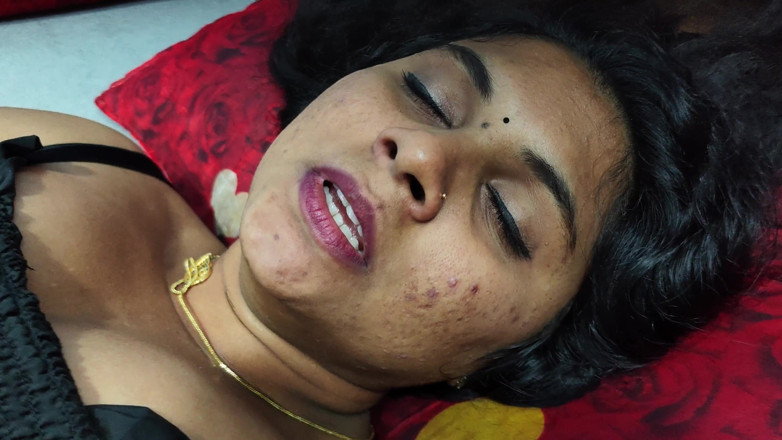 Vaigavarun45: Girl Friend First Time Sex with Boy Friend in Home...