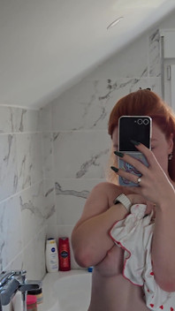Solo in the Bathroom