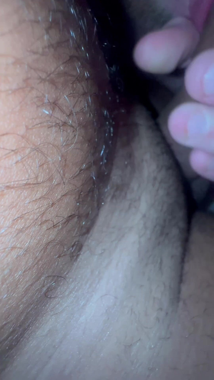 Hot dick in your ass: Táta tvrdě šukal svého nevlastního syna, zatímco jeho přítel hraje videohry