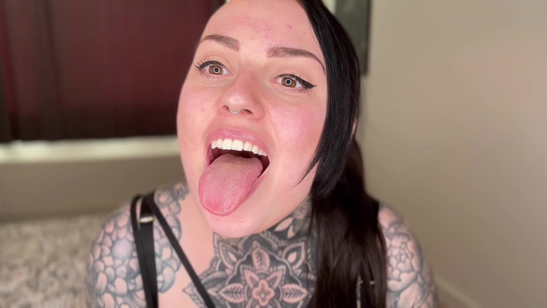 Miss Valentina: Manželka od vedle JOI 2