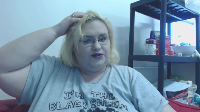LaLaDelilah: BBW smoking compilation