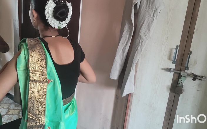 Desishycouple: Esposa india preparándose en sari verde Parte 1