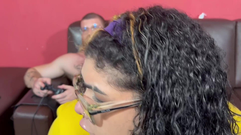 Carmona TS: Sofie bana video oyunu oynatmadı, onu çok seviştim.