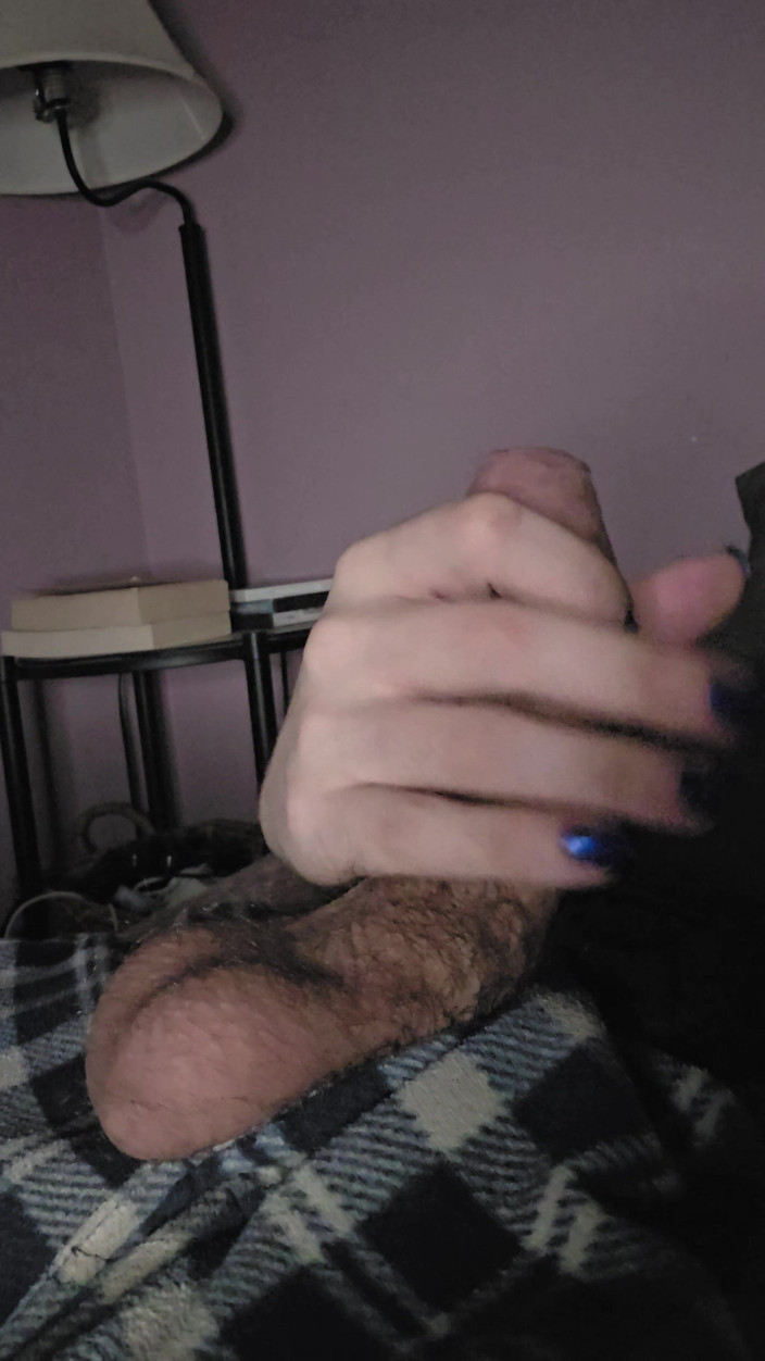 Miss Dimples: Aku suka menghabiskan malam jumatku!