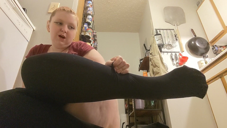 Sin Spice by Sophia Sinclair and Jasper Spice: 我的beta脚绿帽男被覆盖的脚挑逗