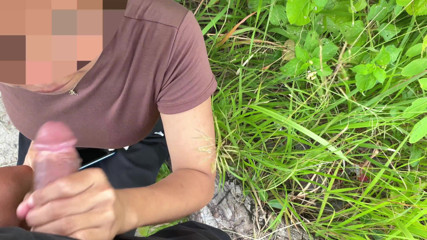 Pinay Shena Mae: Engolindo porra em público