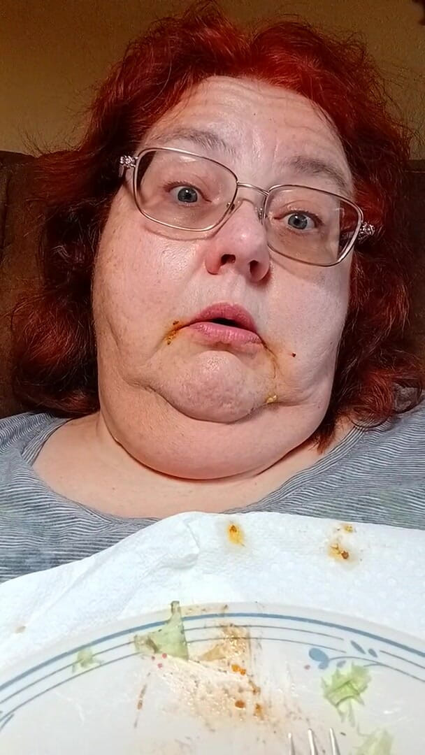 BBW nurse Vicki adventures with friends: Ate a big meal homemade taco dinner
