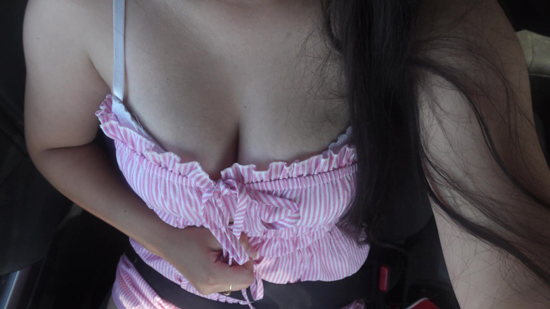 AmayaMori: Pinay indická manželka masturbuje v mém autě si hraje se...