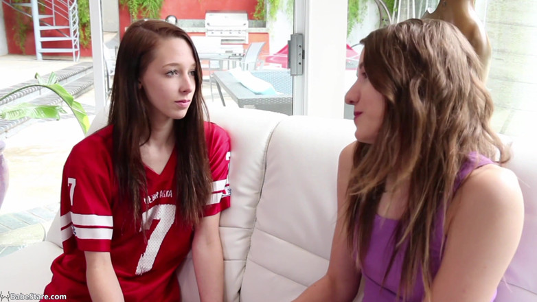 Babe Stare: Teens with fresh faces love eating pussy