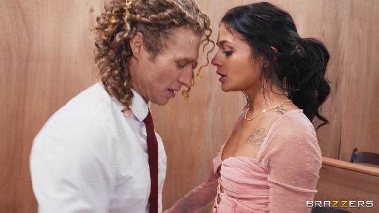 BRAZZERS: Brazzers - orgasmos debidos