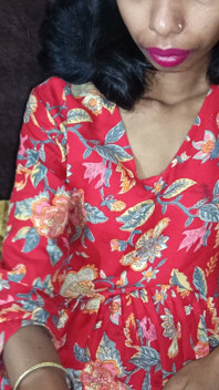 สาวเซ็กซี่ Ki Chudai Uske Purane Aahiq Ne Pela