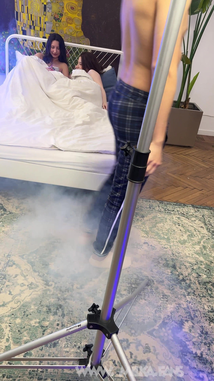 Milana Milka: Verdammt heiße orgie-party