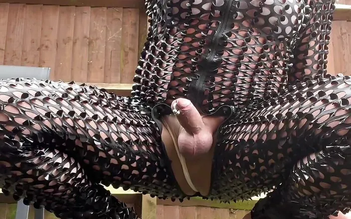 Kellycd2022: Amateur Crossdresser Kellycd2022 sexy milf masturbating out doors in pvc...