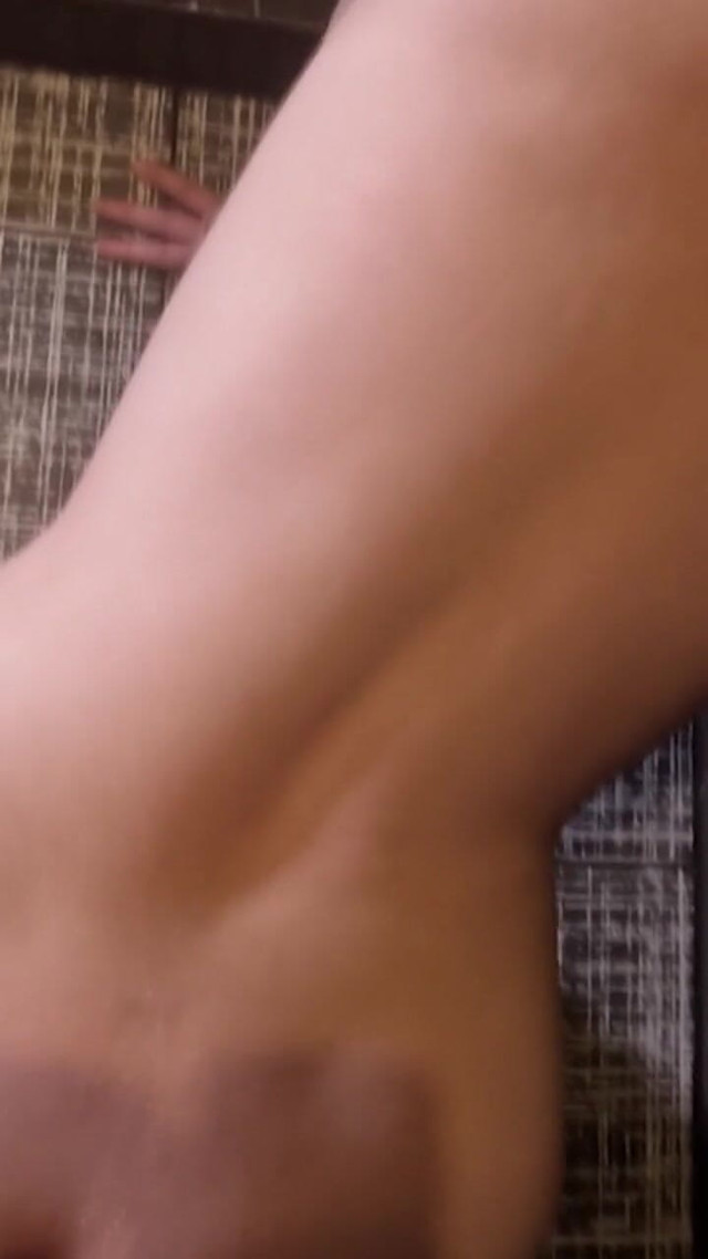 Anal in the Shower (Sandy Switch)