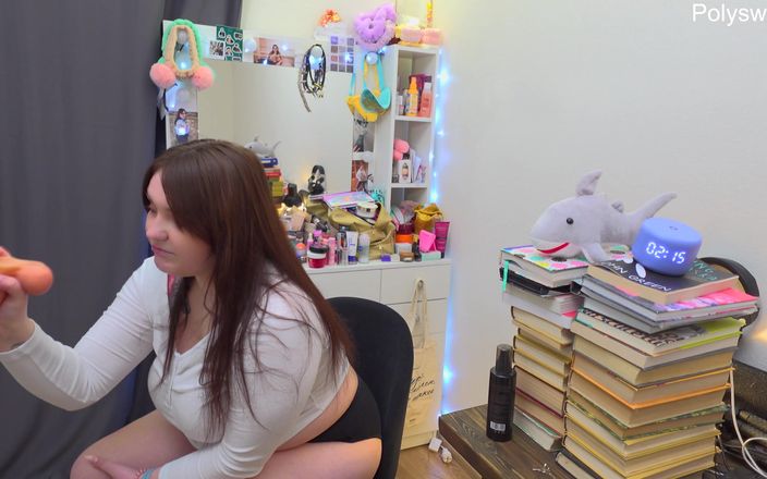 Polly Sweet: Sexuálně potěším chlapa, který není v rámu