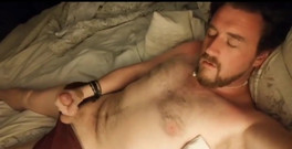 Dirty Talking Guy: Rychlé honění před spaním