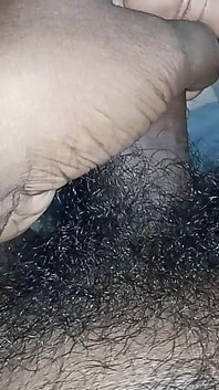 กูกําลังเย็ดหีในห้องกู